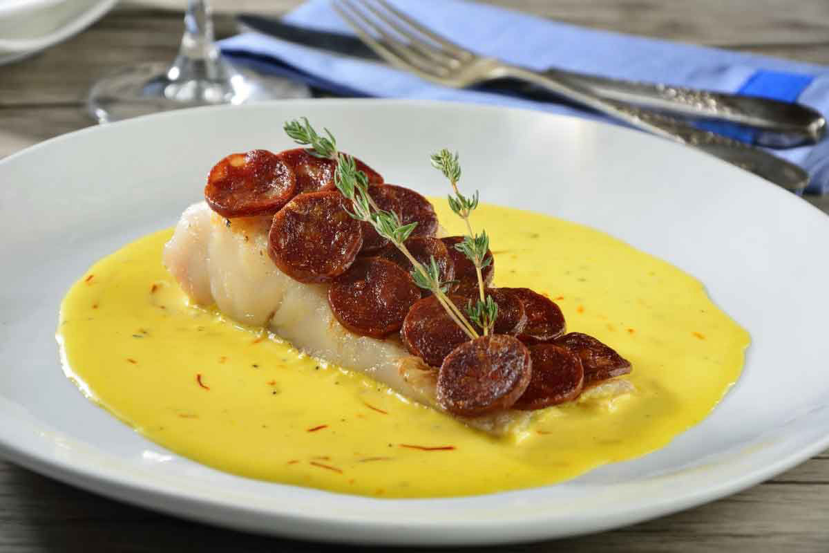 Fish recipe in saffron sauce